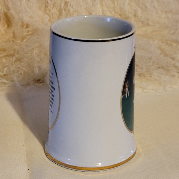 Coca Cola Christmas Mug VTG Collector Edition 1996 Sundblom When Friends Drop In - Picture 7 of 8